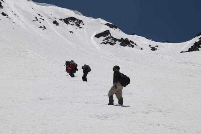 Negotiating the glacier stretch